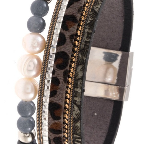 Braclets - Picture 2 of 3